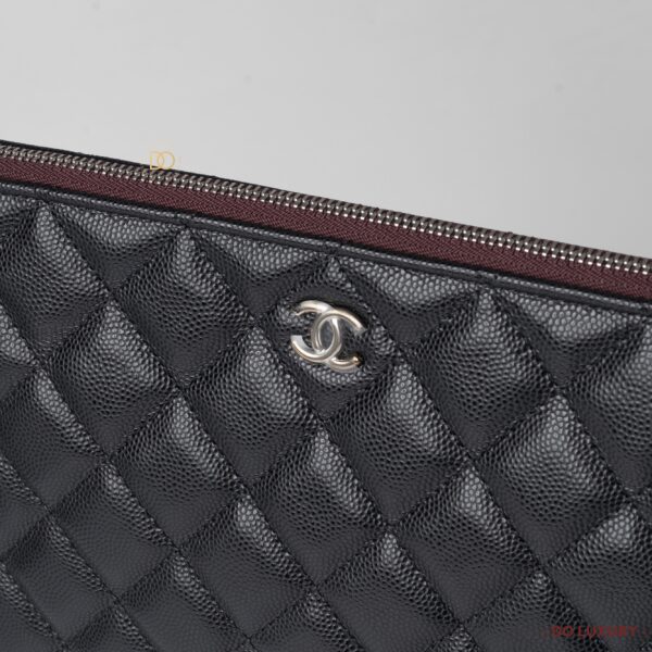 Pouch Chanel Classic - Hình ảnh 3