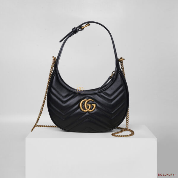 GUCCI HALF-MOON SHAPED BAG