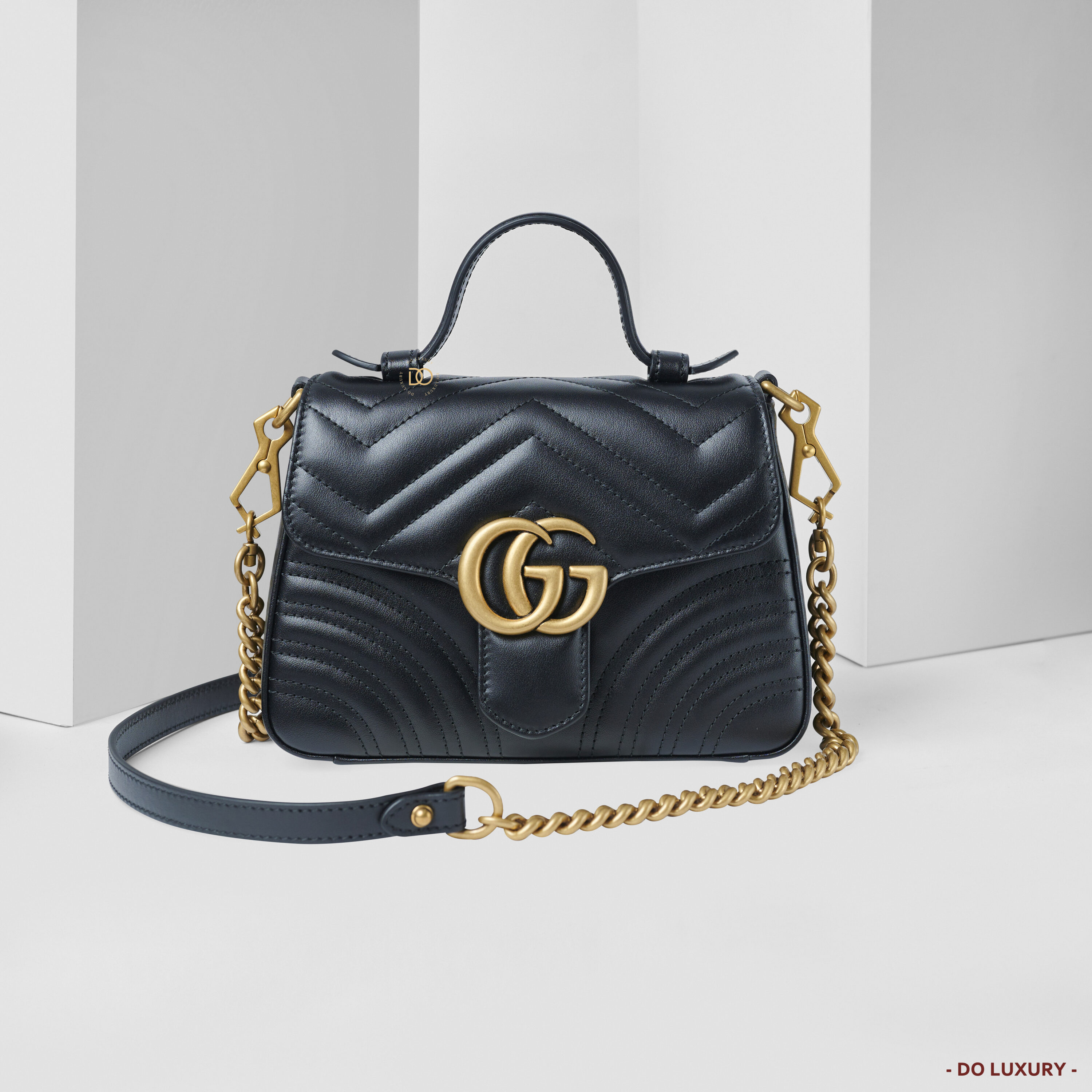 GUCCI MARMONT MINI TOP HANDLE BAG - Doluxury