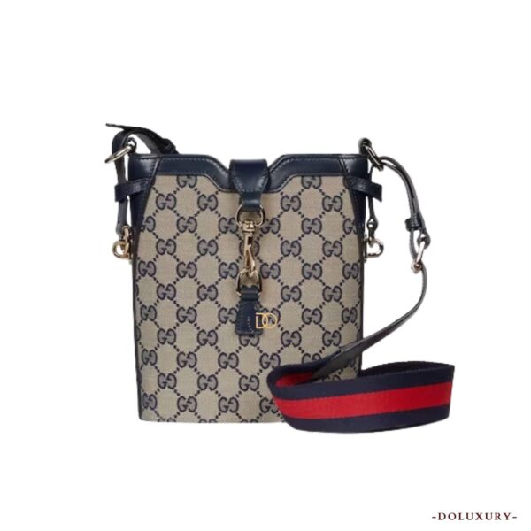 SMALL BUCKET SHOULDER BAG